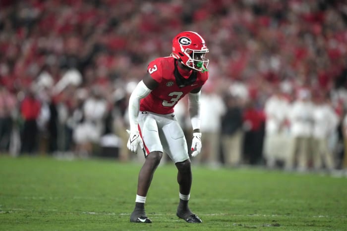 Kamari-Lassiter-Draft-Profile-Georgia-CB-Scouting-Report-scaled